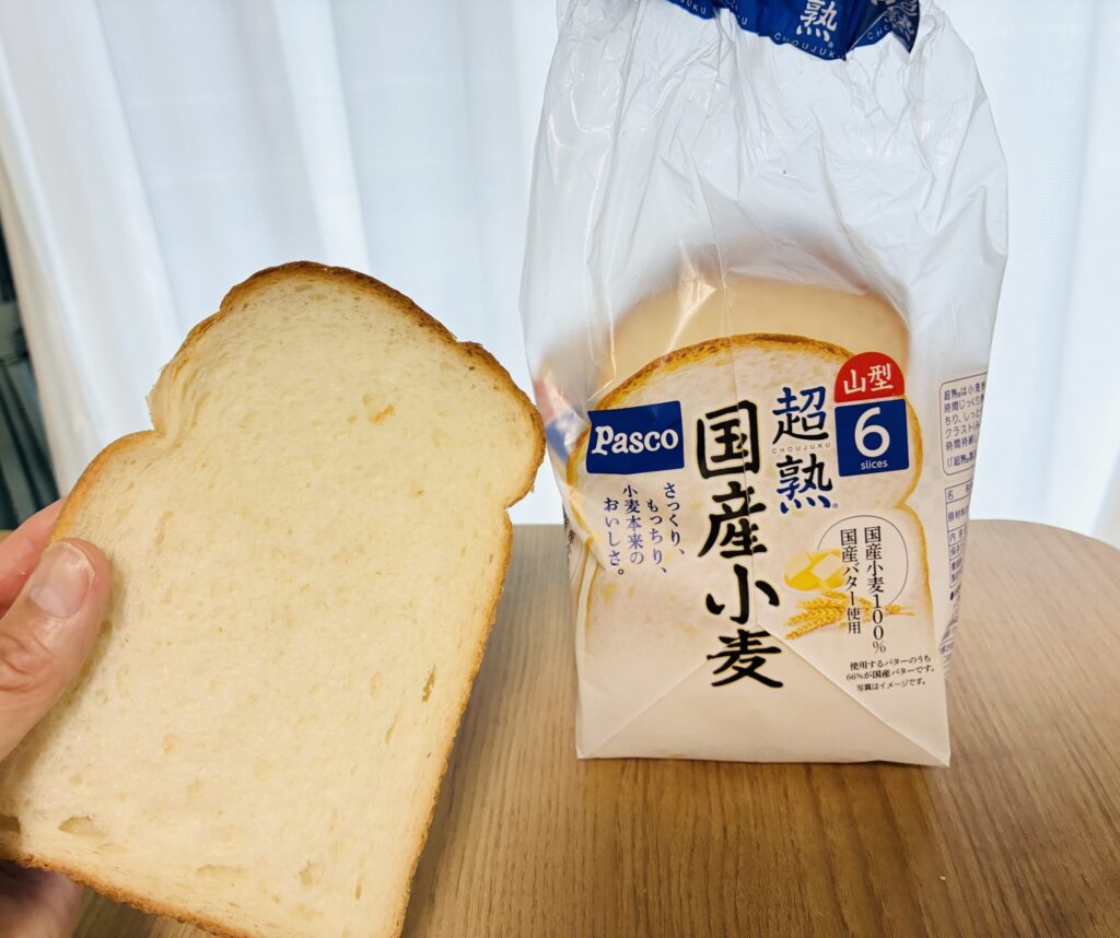 Pasco超熟国産小麦の食パンと断面