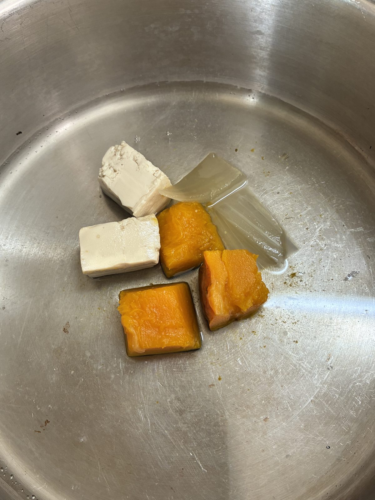 コープ離乳食 とろみちゃん 取り分けた具